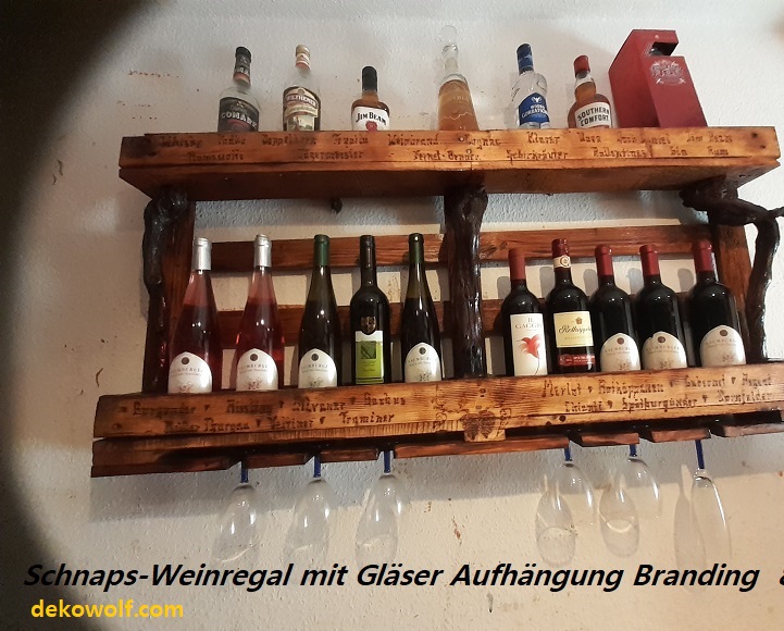 Wandbar Wein/Schnapsregal aus Holzpalette